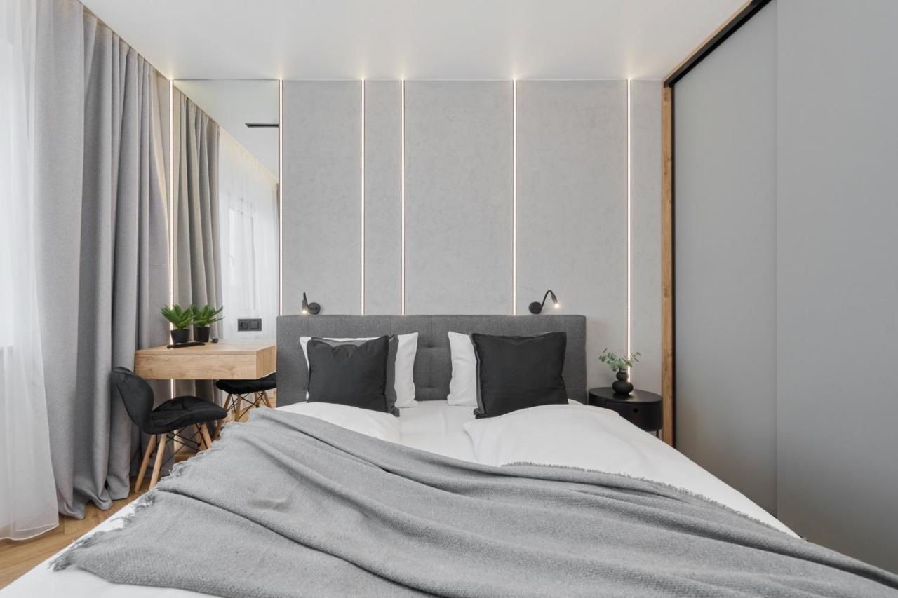 Exclusive Apartment With Balcony & Parking Wroclaw By Renters Prestige Εξωτερικό φωτογραφία