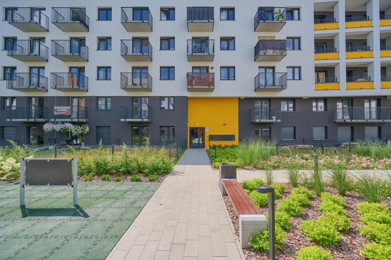 Exclusive Apartment With Balcony & Parking Wroclaw By Renters Prestige Εξωτερικό φωτογραφία
