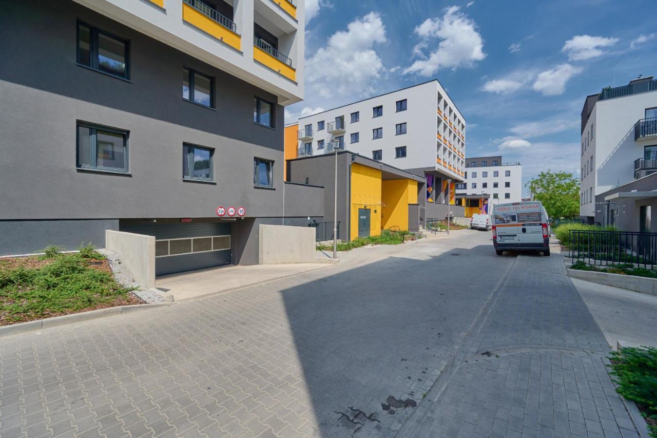 Exclusive Apartment With Balcony & Parking Wroclaw By Renters Prestige Εξωτερικό φωτογραφία