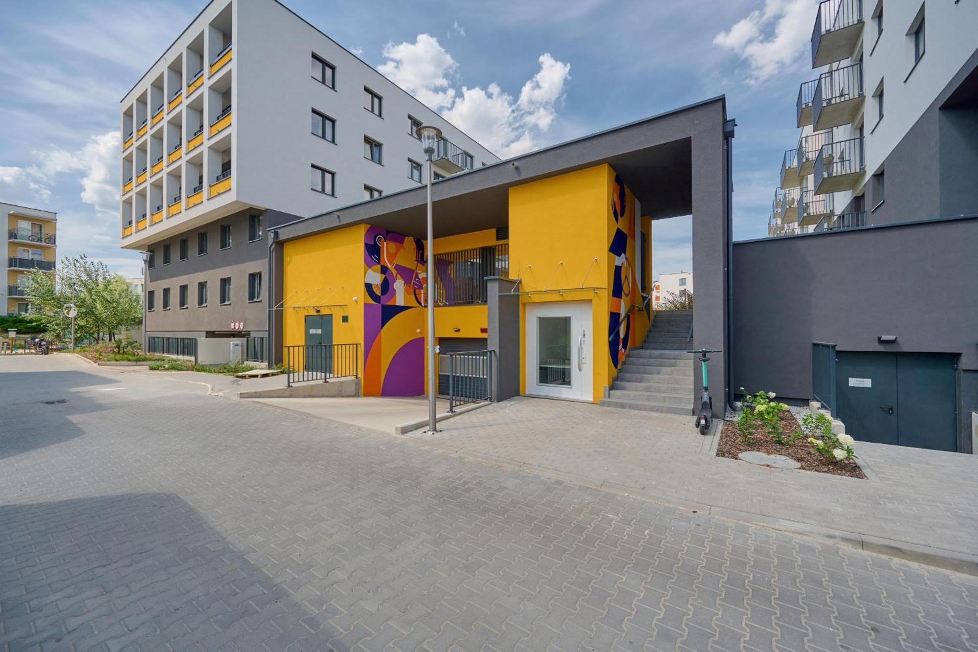 Exclusive Apartment With Balcony & Parking Wroclaw By Renters Prestige Εξωτερικό φωτογραφία